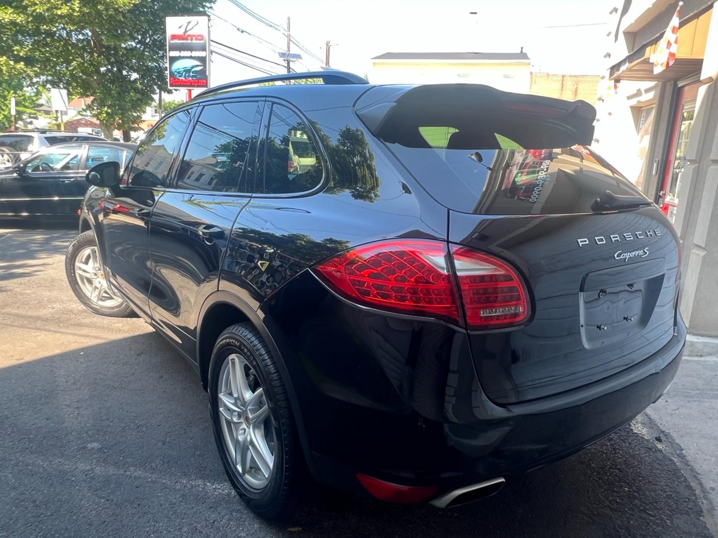 2014 BLACK /Black Leather Porsche Cayenne s (WP1AB2A20EL) with an 4.8L V8 DOHC 32V engine, 8 Speed Automatic transmission, located at 1018 Brunswick Ave, Trenton, NJ, 08638, (609) 989-0900, 40.240086, -74.748085 - This Porsche Cayenne is a super clean,well maintained black beauty! Always serviced and needs nothing. Please call Anthony to set up an appt. 609-273-5100 - Photo#17